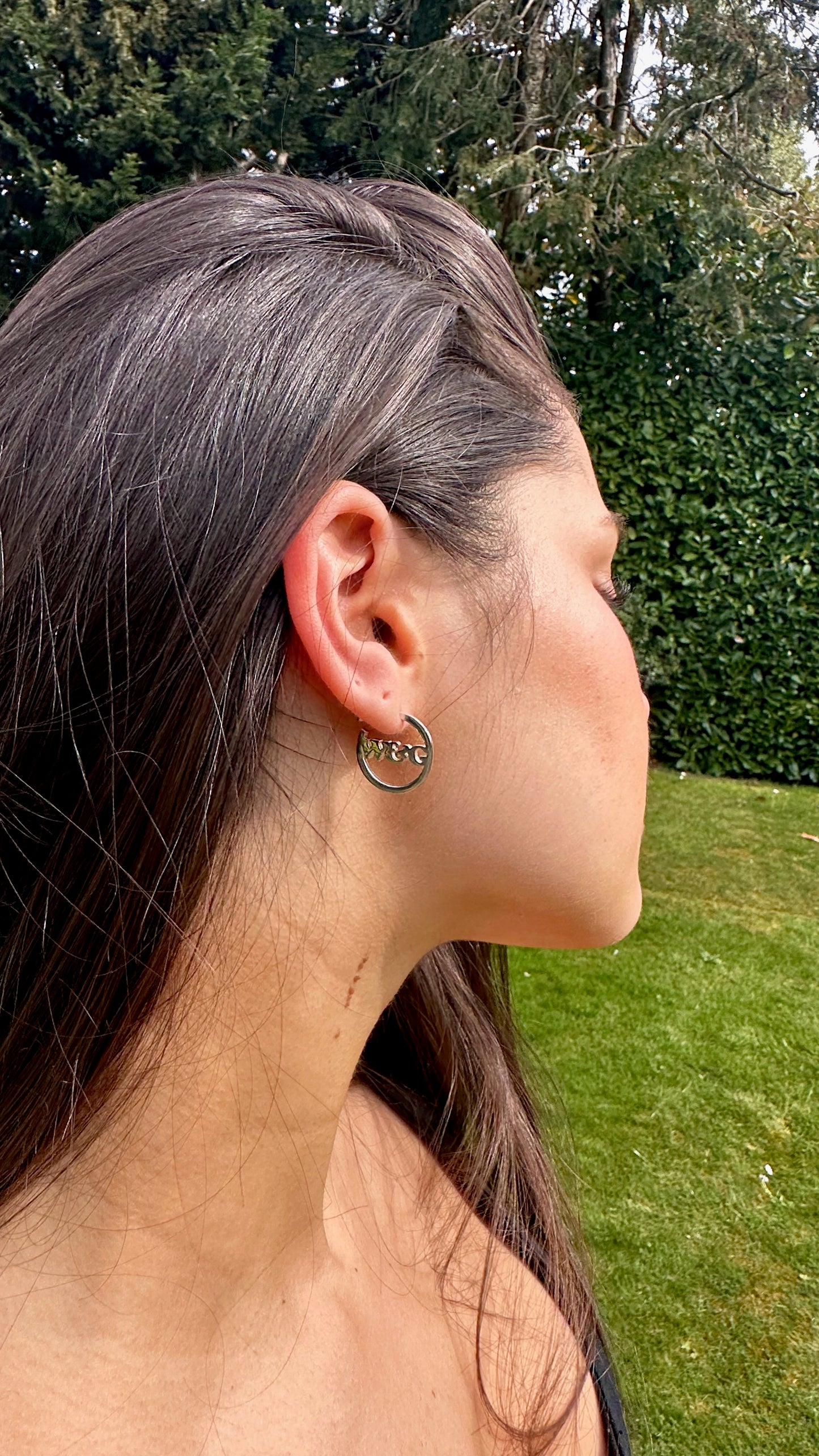 The W & G Hoops