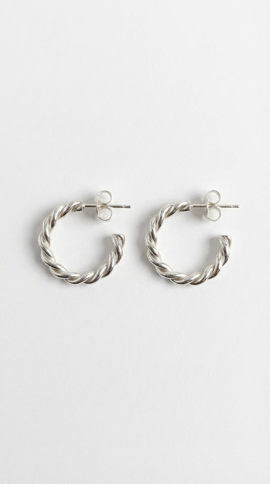The Twist Hoops